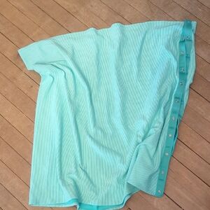 Lululemon Scarf !!   Excellent Condition